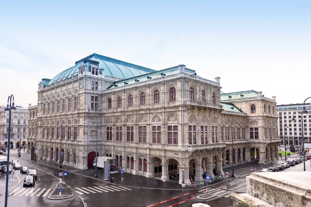 Photo view on vienna opera state house