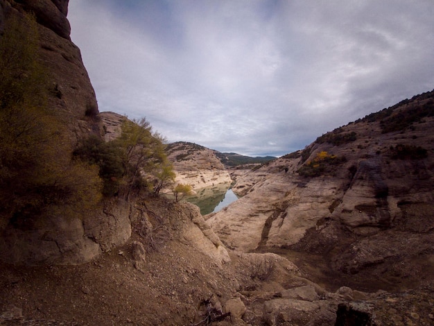 Photograph of the route of the hermitages in the Vadiello reservoir in the province of Huesca, Arago