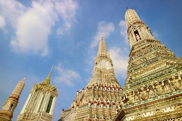 Phraprang Wat Arun 태국 방콕 새벽 사원의 상징적인 첨탑