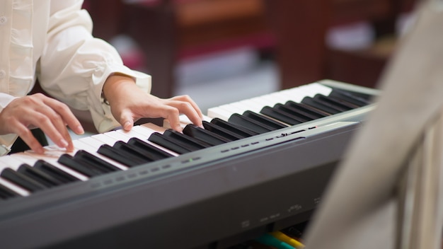 Lezioni di pianoforte e pianoforte