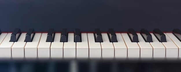 Piano toetsenbord vooraanzicht kopie ruimte