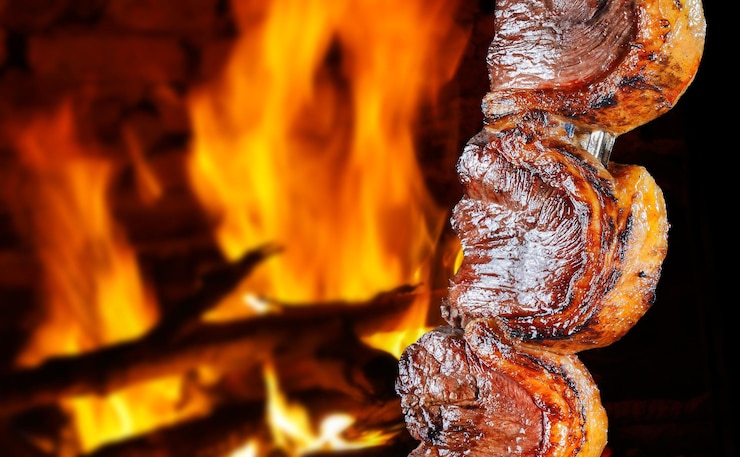Foto picanha traditioneel braziliaans barbecuevoedsel