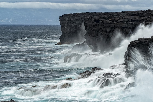 Pico eiland azoren lava kliffen