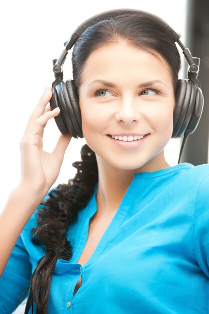 picture of happy and smiling woman with headphones