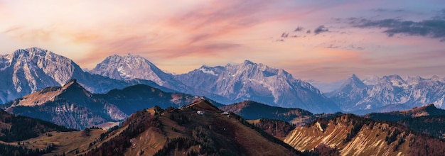 Photo picturesque autumn alps mountain view from schafberg viewpoint salzkammergut upper austria