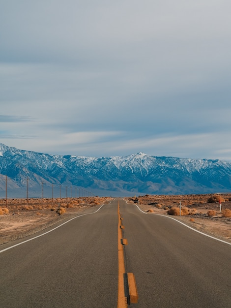 Picturesque empty road in the desert of Death Valley