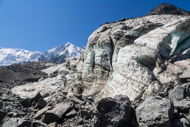 Photo picturesque landscape with akkem glacier with belukha mountain the altai republic russia