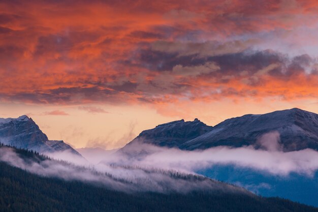 Picturesque mountain view in the Canadian Rockies 