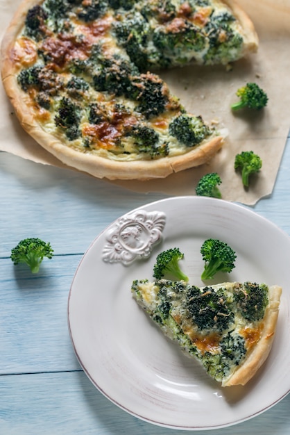 Pie with broccoli and cheese