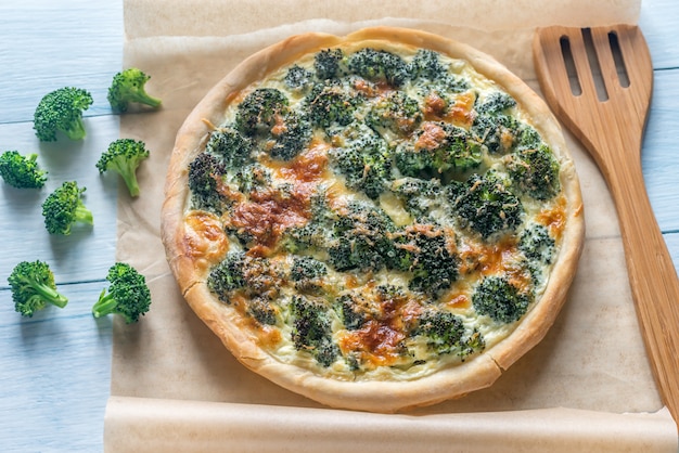 Pie with broccoli and cheese