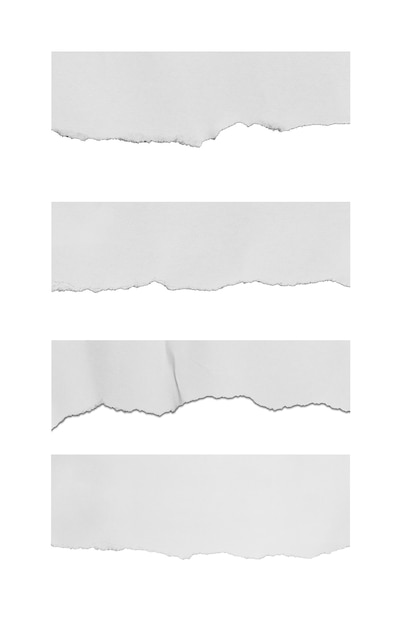 кусочки рваной бумаги текстуры фона копией пространства для рекламного сообщения