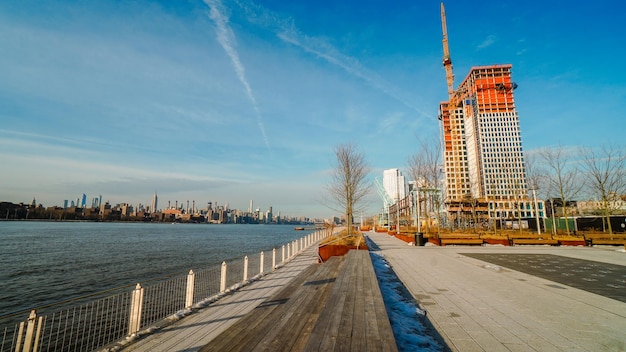 Pier in New York City tijdens de winter