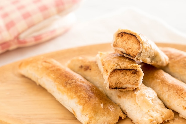 pies stick with dried shredded pork