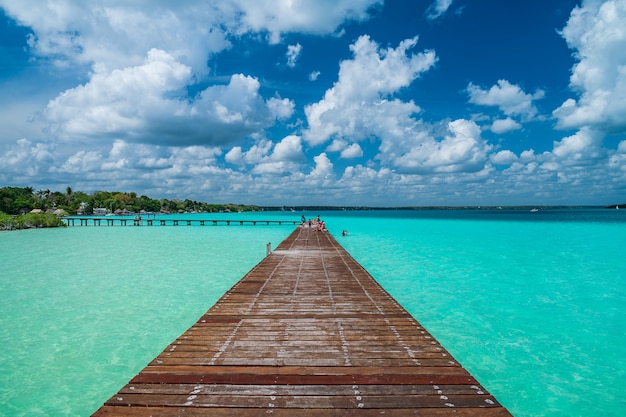 Pijler in Bacalar-Lagune