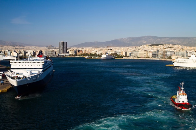 Pilot boat