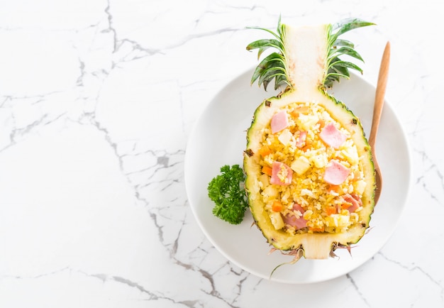 pineapple fried rice with ham