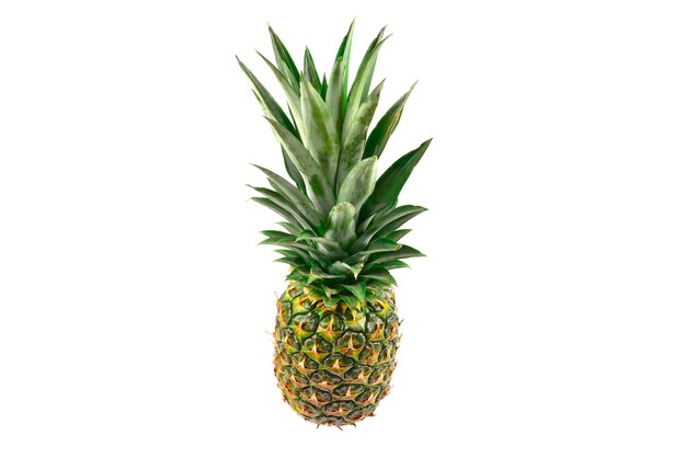 Ananas isolato su bianco.