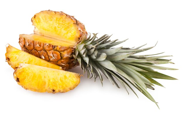 Pineapple with slices