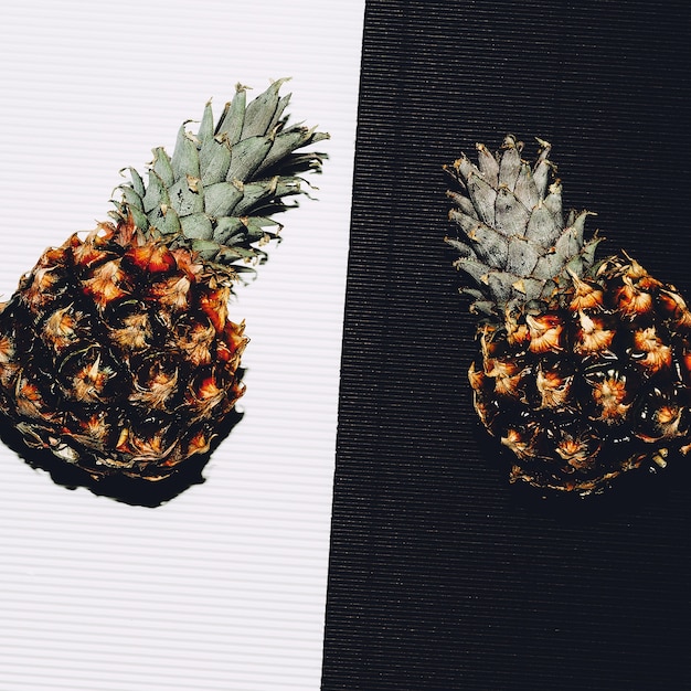 Pineapples White black minimal art