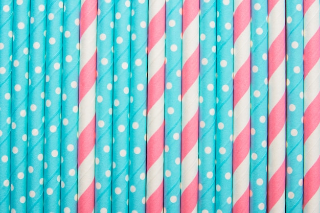 Photo pink and blue paper straws