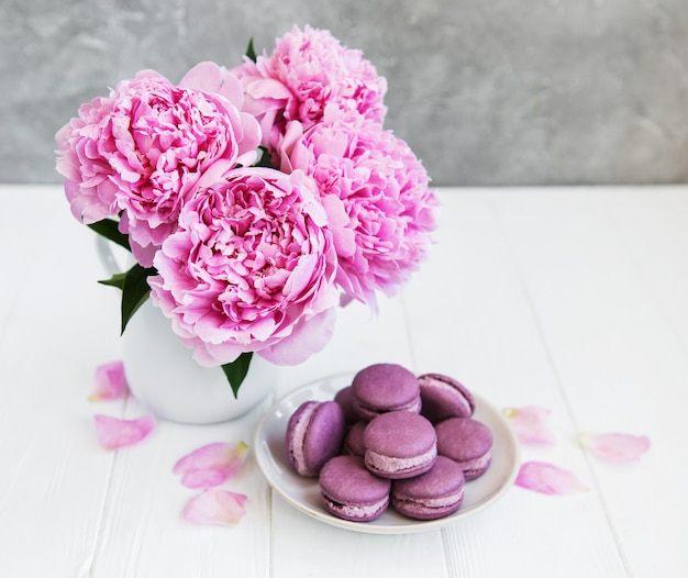 Pink peony with macarons