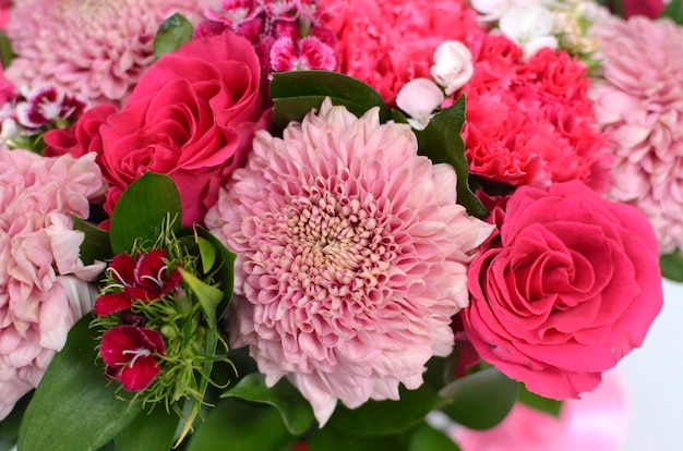 Pink rose flower arrangement