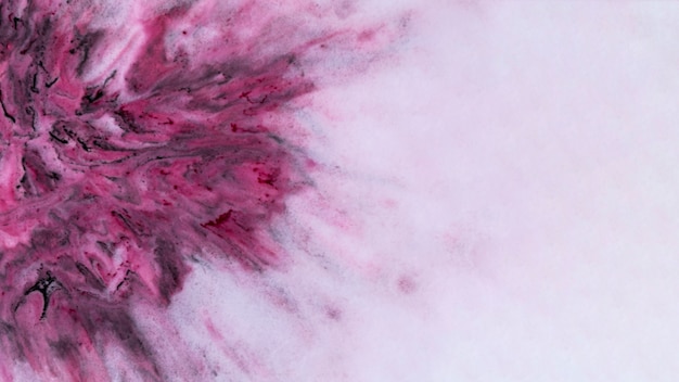 Фото Розовая акварель омбре утечки и брызги текстуры