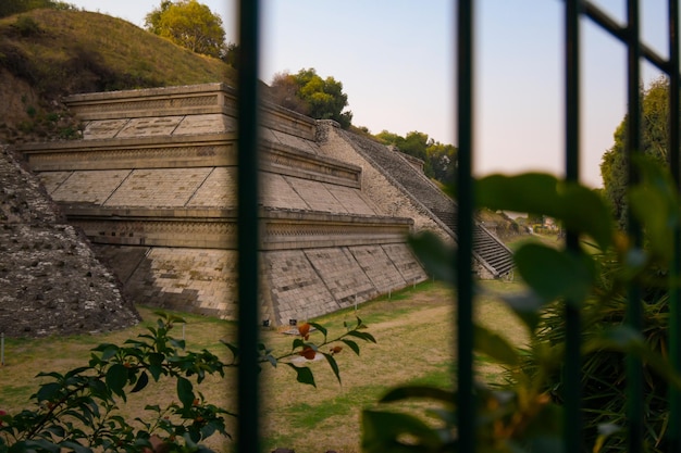 Piramide onder de Kerk in Cholula Puebla Mexico