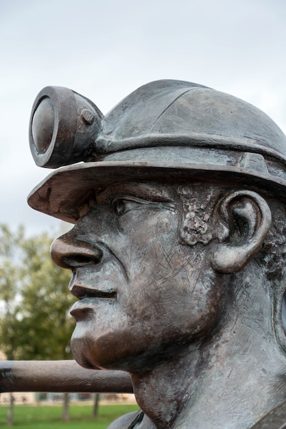 Pit to Port Coal Miner sculpture Cardiff Bay