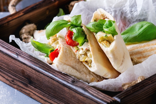 Pita bread sandwiches with vegetables