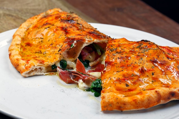 Pizza calzone