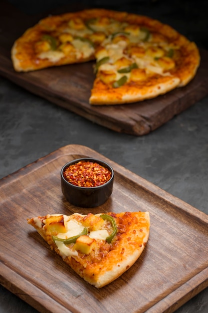 PizzaPaneer Makhani zelfgemaakte heerlijke pizza