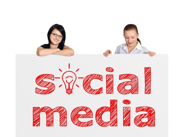 Foto cartello con i social media