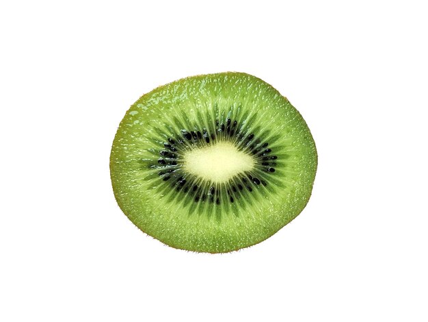 Plak van kiwifruit dat op witte achtergrond wordt geïsoleerd