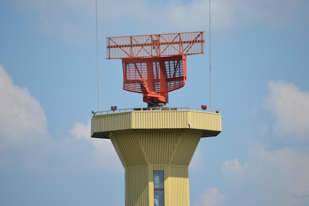 空港の航空機レーダー