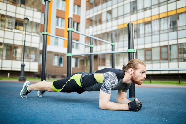 Plank buiten doen