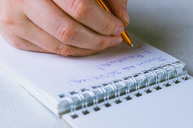 Foto plannen schrijven in een notitieboek