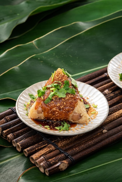 Plantaardige zongzi vegetarische rijstbol voor duanwu dragon boat festival-eten