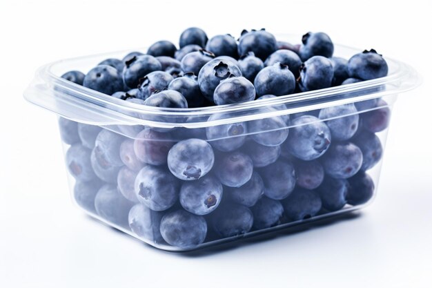 Photo a plastic container filled with blueberries on a white surface