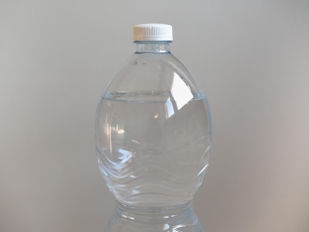 プラスチック製の水筒