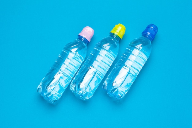 plastic water bottles 