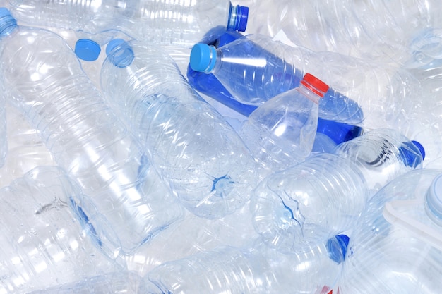 Plastic waterfles recycling