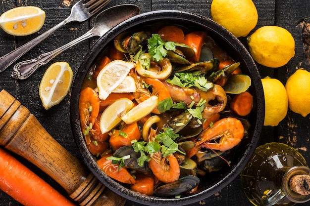 Photo a plate of curry seafood