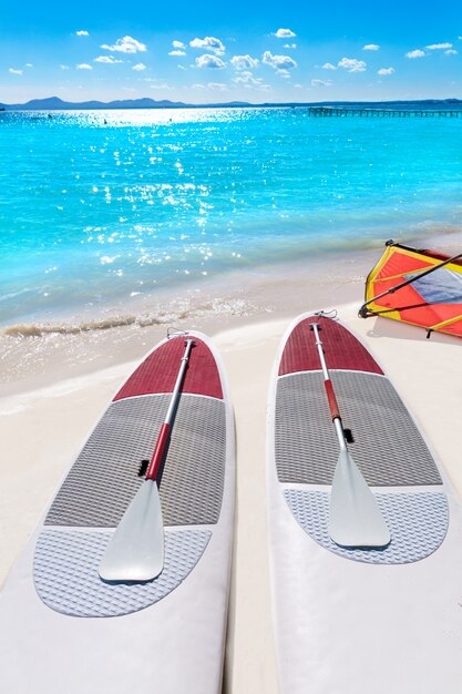 Platja de alcudia strand paddle surfplank mallorca