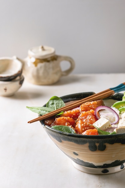 Poke bowl with salmon