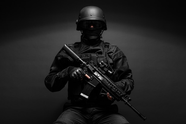 police officer with weapons