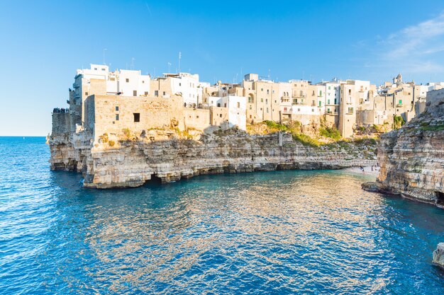 Polignano a Mare, prachtige stad aan zee in Zuid-Italië