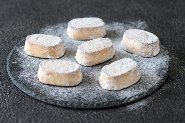 PolvorÃÂ³n - Spanish shortbread