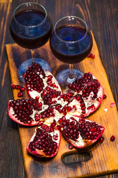 Pomegranate juice wine