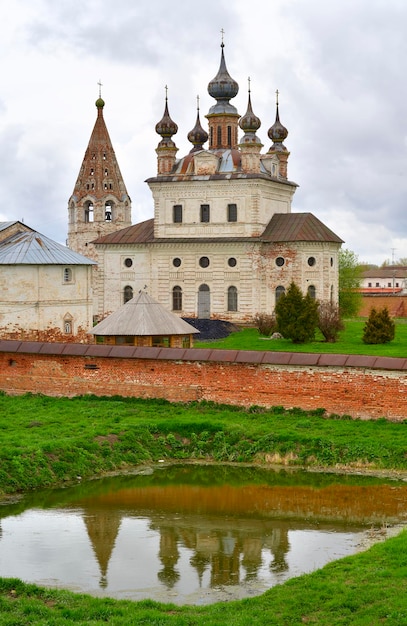 Pond near the old Kremlin